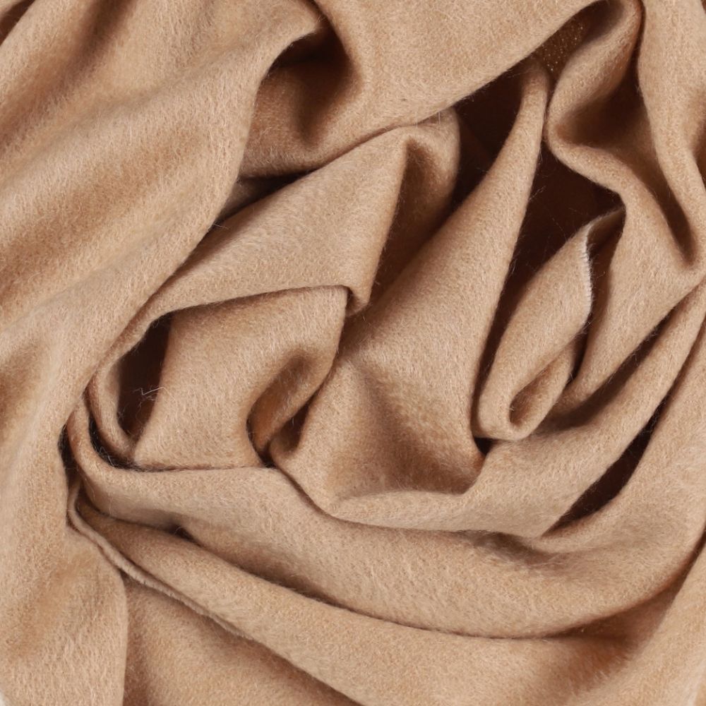 Light beige cashmere winter scarf for women Paris (2)